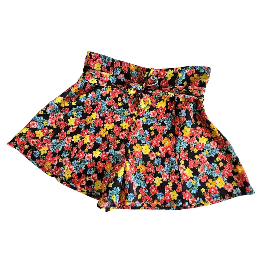 Monteau Floral Boho High Waisted Front Tie Shorts Women’s Large Black Multicolor